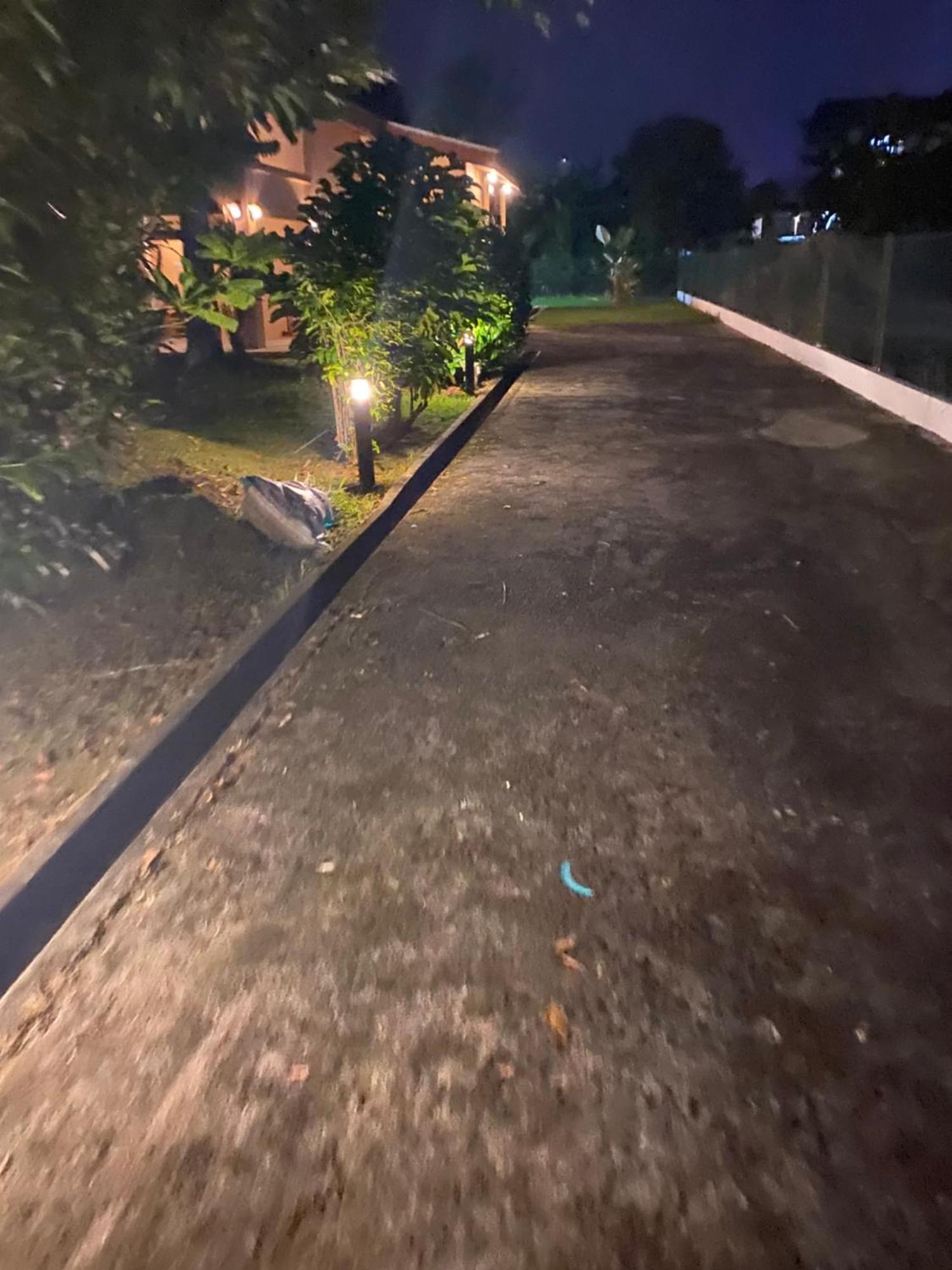 クチン Karya Retreatヴィラ エクステリア 写真